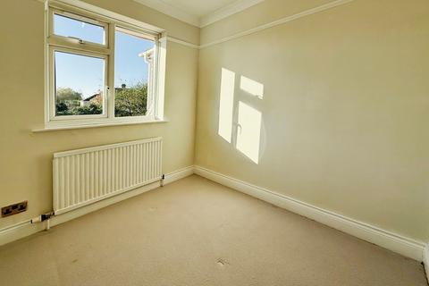19 Redlie Close, Stanford-le-hope, SS17 8BB