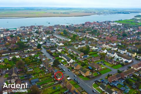 22 Dunkirk Road, Burnham-on-crouch, CM0 8LF