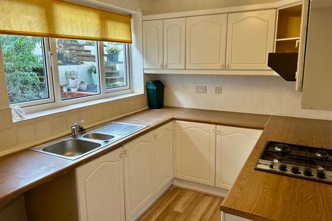 2 bedroom townhouse for sale, Post Hill Court, Leeds