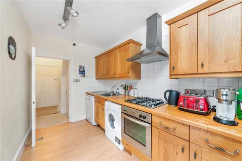 1 bedroom apartment to rent, Garratt Lane, London, SW18