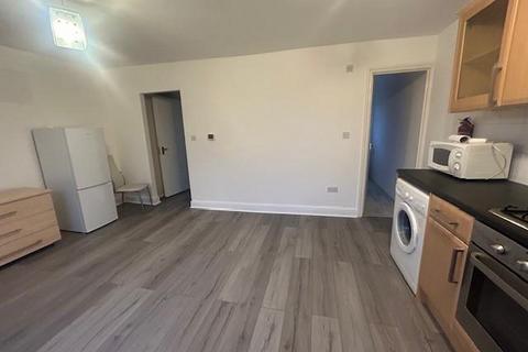 1 bedroom flat to rent, Northumberland Park, Tottenham, London