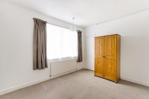 3 bedroom apartment for sale, Kingsley Court, 81-87 St Pauls Avenue, London, NW2