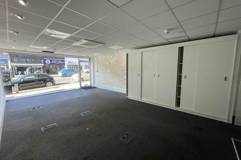 Retail property (high street) to rent, Brighton Road, Sutton