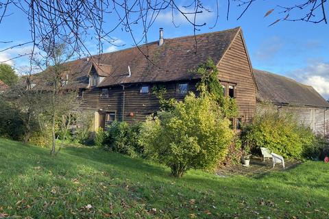 3 bedroom barn conversion to rent, Clifton-On-Teme, Worcestershire