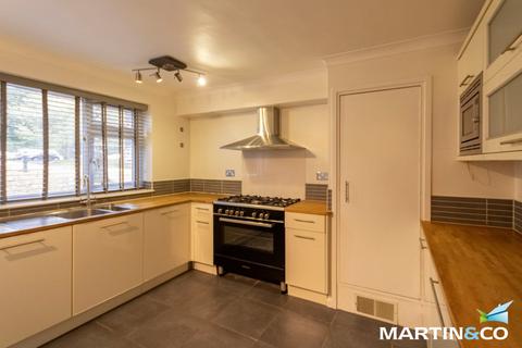 32 Whetstone Close, Edgbaston, Birmingham, B15 2QN