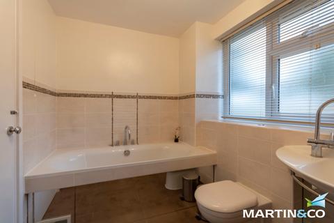 32 Whetstone Close, Edgbaston, Birmingham, B15 2QN