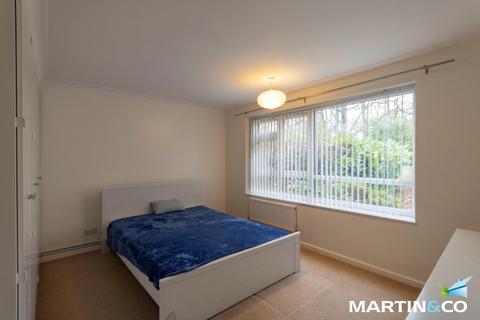 32 Whetstone Close, Edgbaston, Birmingham, B15 2QN