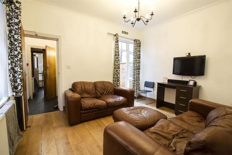 5 bedroom house to rent, Warwards Lane, Birmingham B29