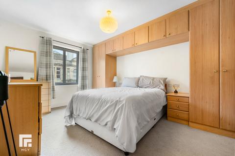 undefined, St Stephens Mansions, Mount Stuart Square