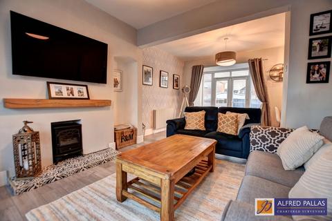 3 bedroom semi-detached house for sale, Wearmouth Avenue, Off Newcastle Road