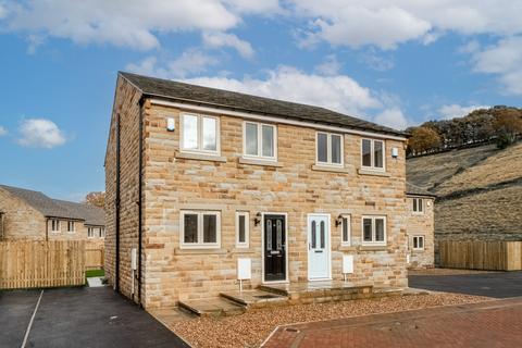 3 bedroom semi-detached house to rent, Perseverance Place, Holmfirth