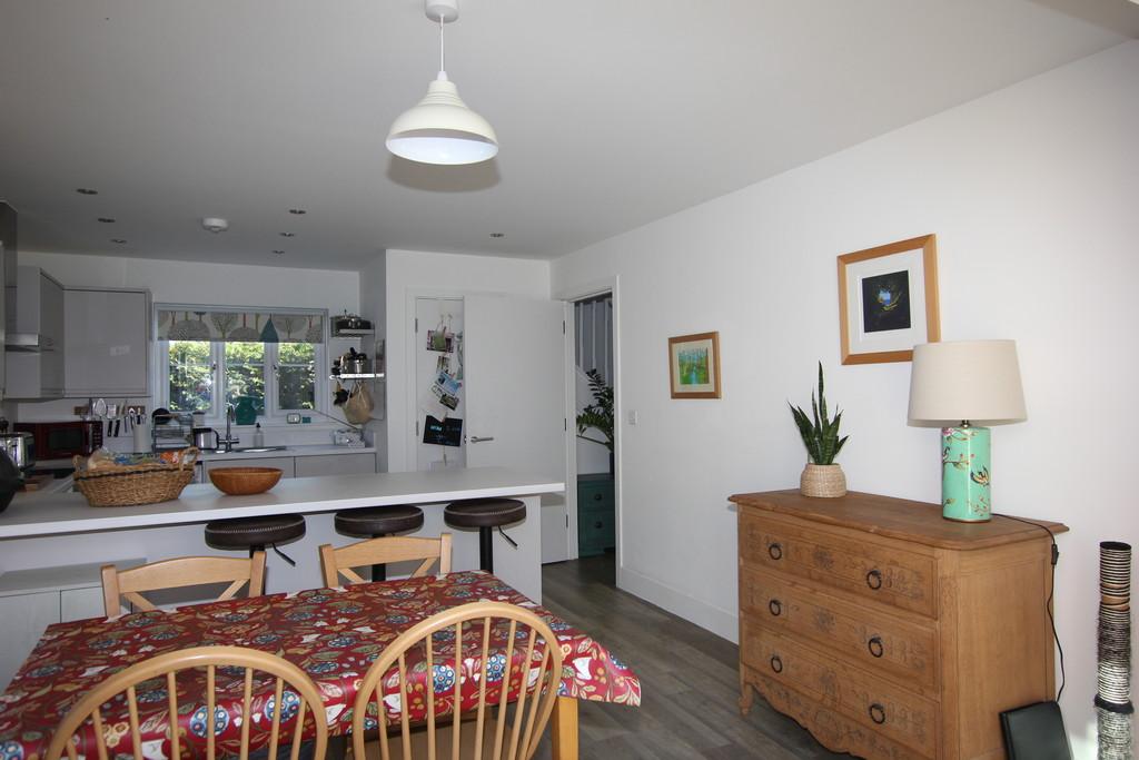 Kitchen back 3