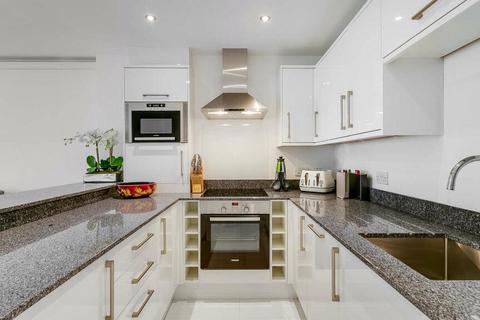 1 bedroom flat for sale, Redcliffe Close, Old Brompton Road, London, SW5