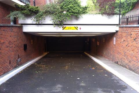 Parking to rent, Double length parking space, Knightsbridge, SW7