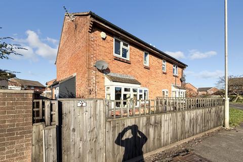 1 bedroom end of terrace house for sale, Phipps Close, Westbury