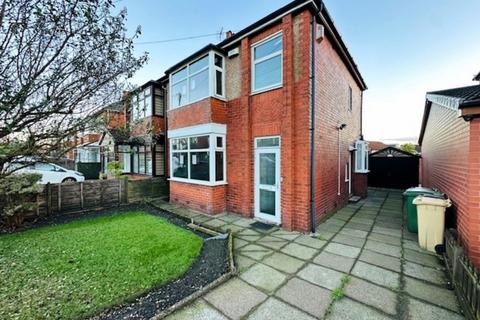 3 bedroom semi-detached house to rent, Ashworth Lane, Sharples, Bolton