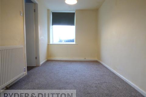 3 bedroom end of terrace house to rent, Bury & Rochdale Old Road, Heywood, Greater Manchester, OL10