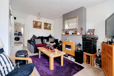 2 bedroom terraced house for sale, Blackthorn Close, Norwich