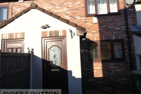 2 bedroom terraced house to rent, Stocks Street, Rochdale, Greater Manchester, OL11