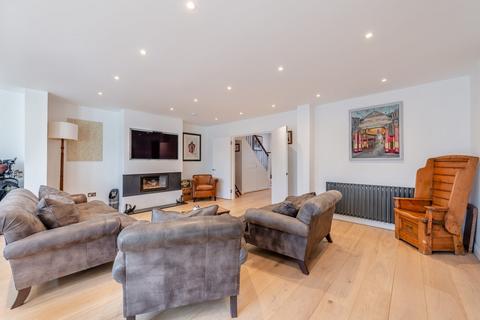 4 bedroom semi-detached house for sale, Longland Drive, London N20