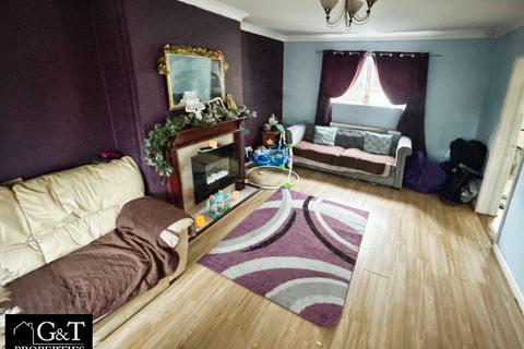 3 bedroom semi-detached house for sale, Newark Road, Dudley