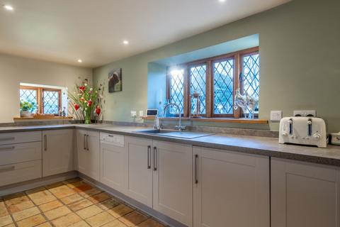 4 bedroom manor house for sale, Browston Lane, Browston