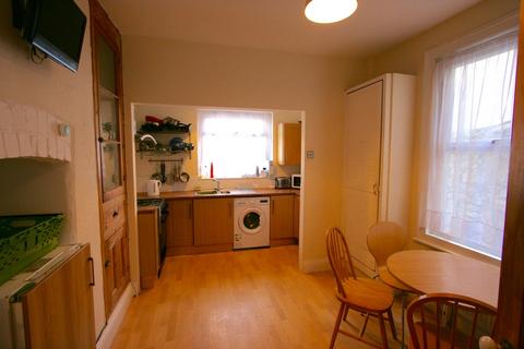 1 bedroom terraced house to rent, Room 2, 134 Lipson Road