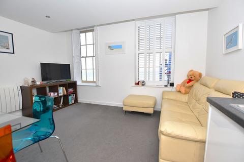 2 bedroom apartment for sale, Canterbury Road, Margate