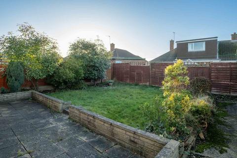 3 bedroom semi-detached bungalow to rent, Castle Hill, East Leake