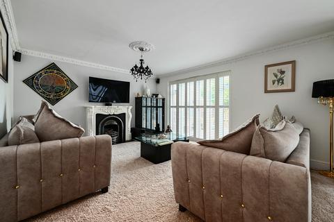 4 bedroom detached house for sale, Branksome Hill Road, Sandhurst GU47