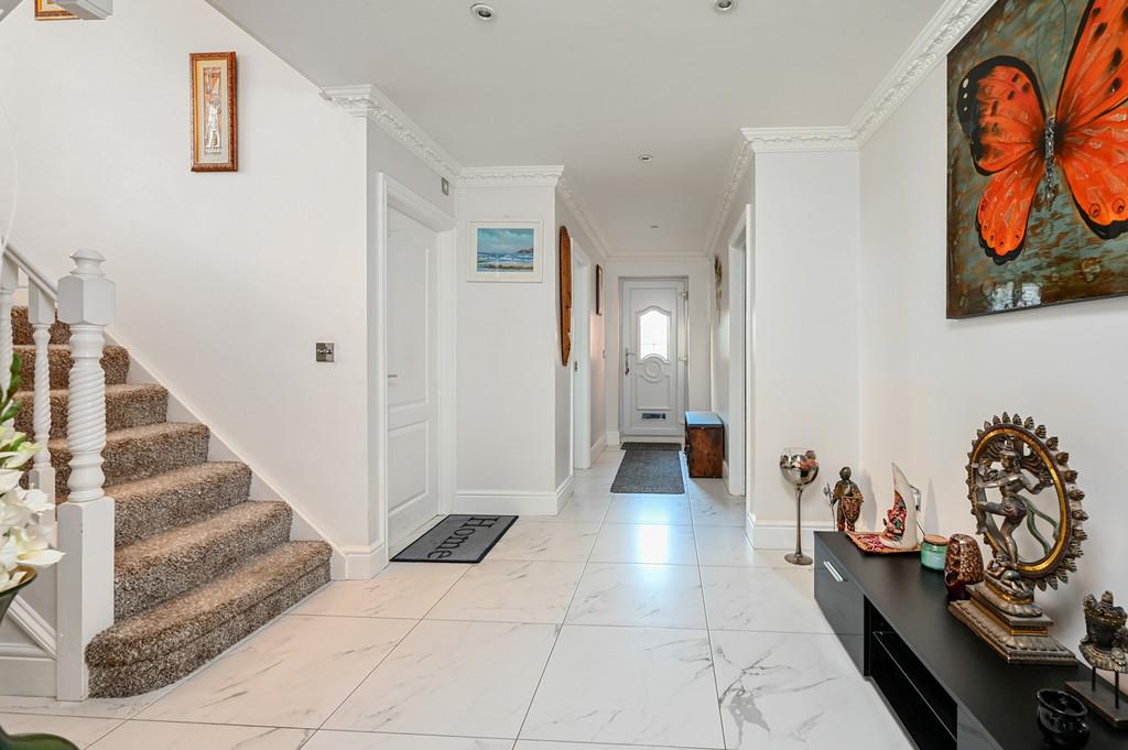 62 Branksome Hill Rd (13)