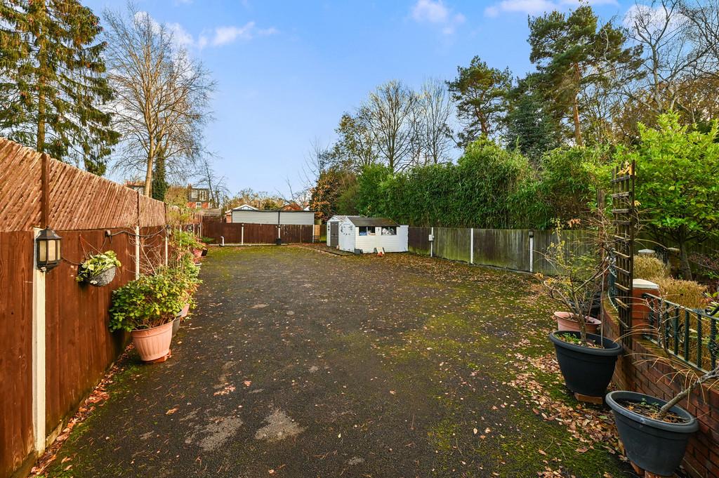 62 Branksome Hill Rd (3)