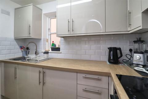 1 bedroom flat for sale, The Cloisters, Surrey GU22