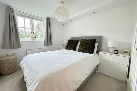 2 bedroom apartment for sale, Mulberry Court, Kenilworth