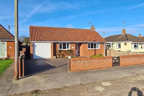 3 bedroom detached bungalow for sale, Beach Close, Mundesley