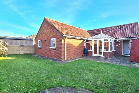 3 bedroom detached bungalow for sale, Beach Close, Mundesley