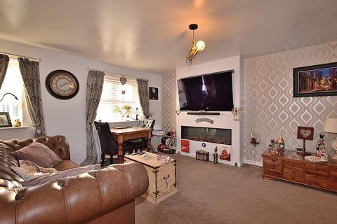 2 bedroom flat for sale, Horseshoe Close, Catterick Garrison