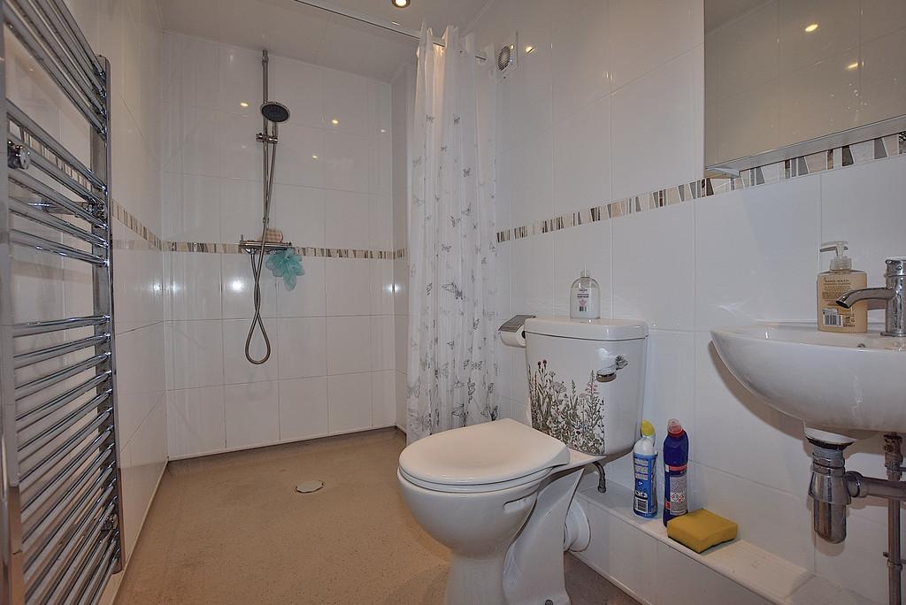 Ensuite 01