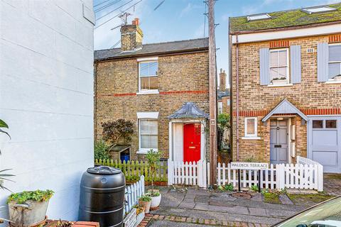 2 bedroom cottage to rent, Waldeck Terrace, Mortlake, SW14