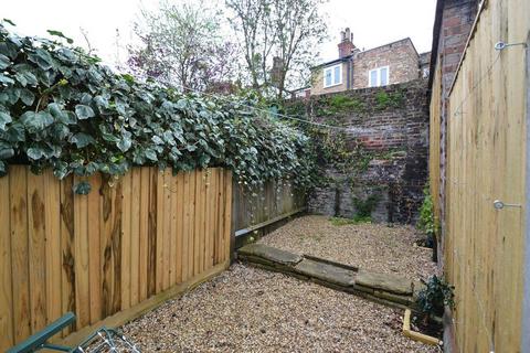 2 bedroom cottage to rent, Waldeck Terrace, Mortlake, SW14