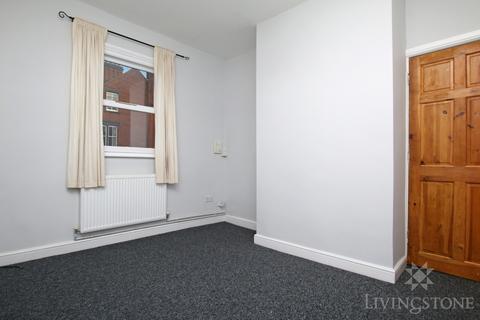 1 bedroom flat to rent, 99 Clarendon Park Road, Leicester LE2