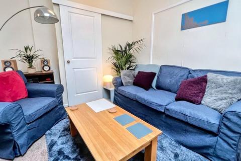 3 bedroom flat share to rent, 26 York Road, York Road, Bristol BS6