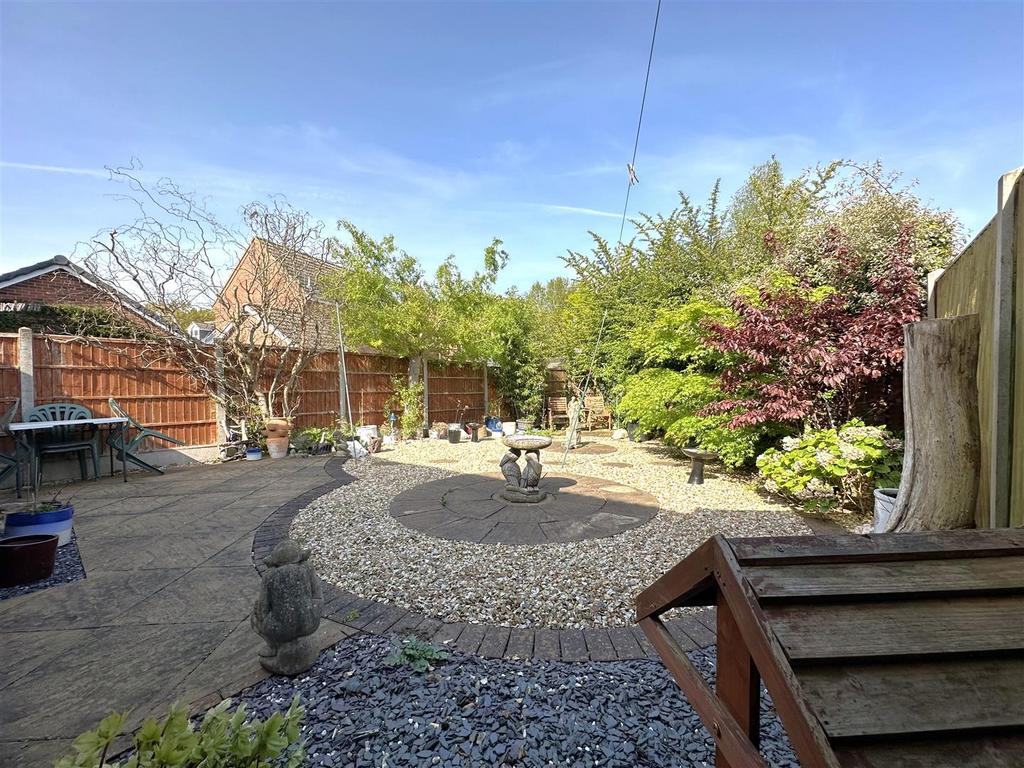 Low-Maintenance Garden 369
