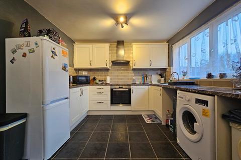 2 bedroom end of terrace house for sale, Blakeney Crescent, Melton Mowbray