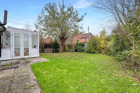 2 bedroom detached bungalow for sale, Wyke Lane, Farndon, Newark