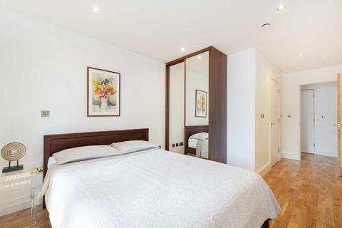 3 bedroom flat to rent, Camden Road, Camden, London
