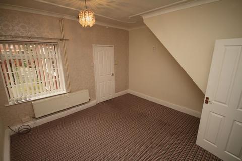 3 bedroom terraced house to rent, Grafton Street, Grimsby DN32