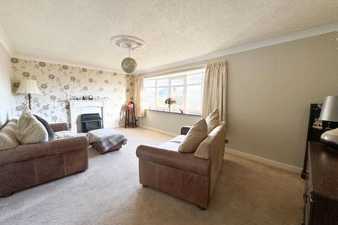 2 bedroom detached bungalow for sale, FAIRFIELD AVENUE, SCARTHO