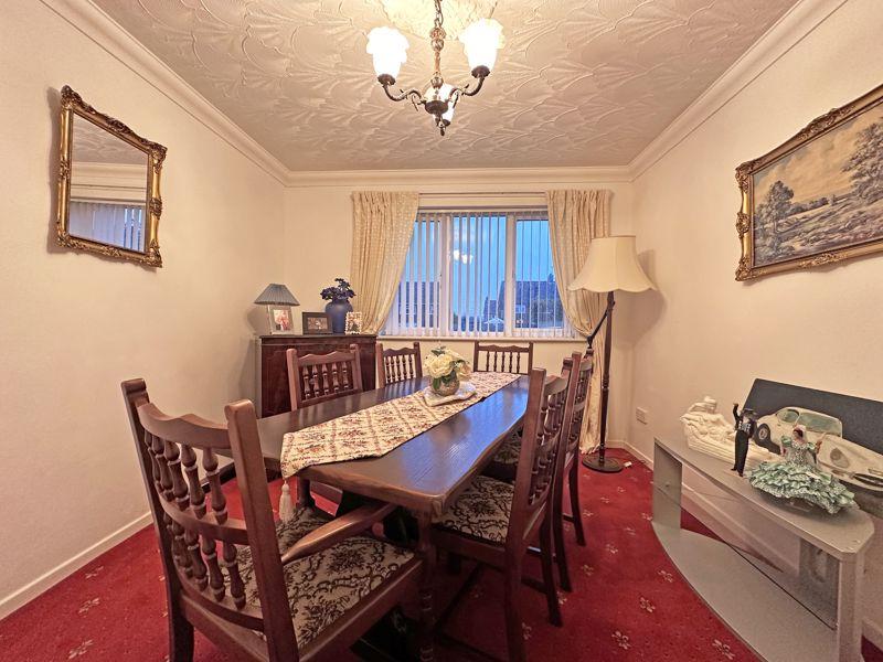 Dining Room/Bedroom