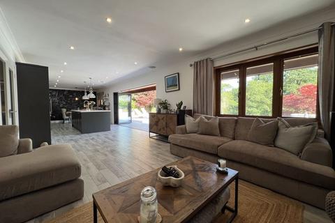 undefined, 23 Oakmead Road, Llanharan, Pontyclun CF72 9FB
